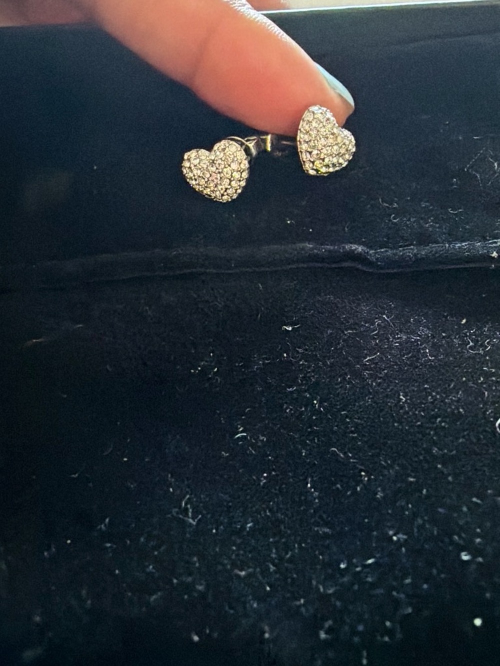 Marc Jacobs Heart Pave Stud Earrings - Silver Tone